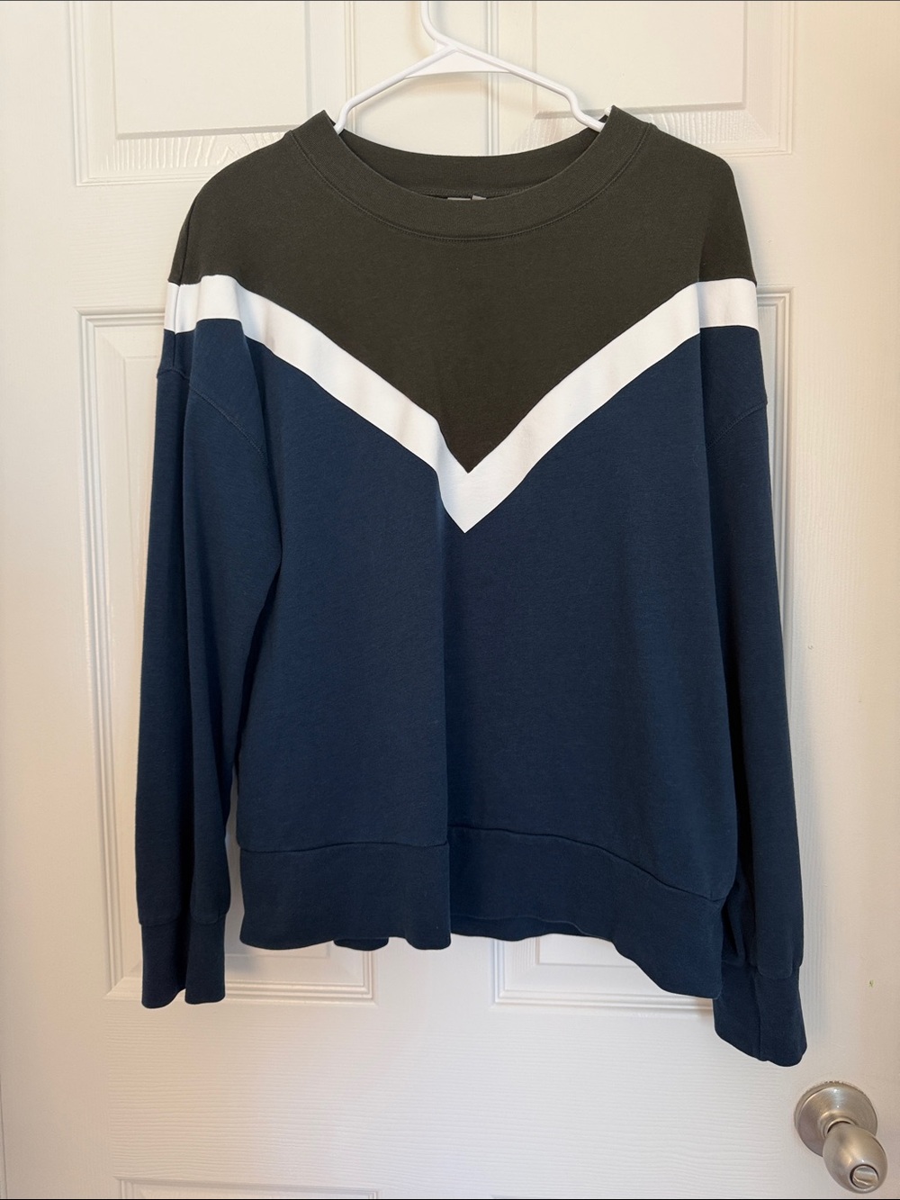 [new inventory] SWEATY BETTY NAVY BLUE CREW NECK SWEATSHIRT EUC